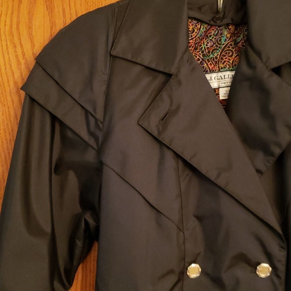EUC J Gallery Black Raincoat Trench Coat Sz 7/8P - Picture 6 of 9